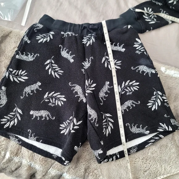 HVN Black and White Fleece Leopard  Sweatshirt And Shorts Set Small Quiet Luxury - Picture 14 of 16